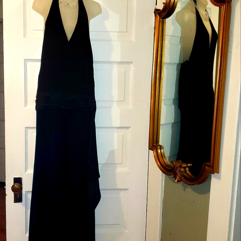 Stunning Kay Unger special occasion dress!! Size 6